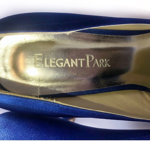 ELEGANT PARK BLUE SATIN POINTED TOE SIZE 6 HEELS - Picture 3 of 7